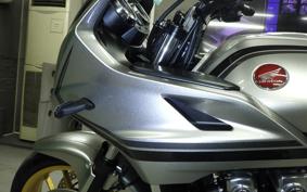 HONDA CB1300SB SUPER BOLDOR EP 2022 SC54