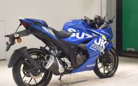 SUZUKI GIXXER 250 SF 2025