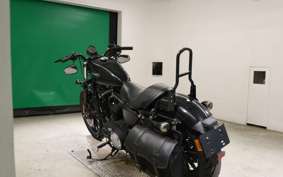 HARLEY XL883N 2011