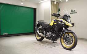 SUZUKI DL650 ( V-Strom 650 ) XTA 2022 C733M