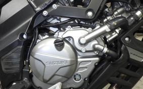 SUZUKI DL650 ( V-Strom 650 ) XTA 2024 C733M