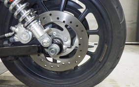 HARLEY XL883LI 2013