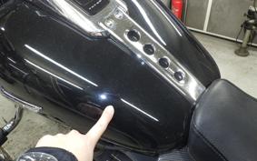 HARLEY FLBS 1870 2023
