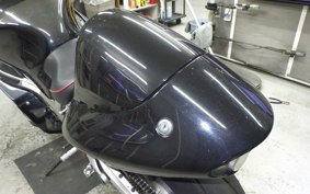 SUZUKI GSX-1300R HAYABUSA 1999