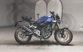 HONDA CB250R MC52