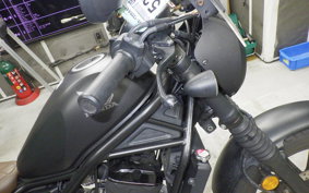 HONDA REBEL 250 S MC49