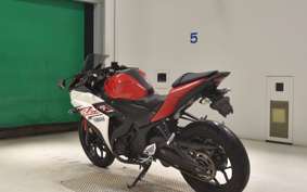 YAMAHA YZF-R25 RG10J