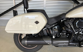 HARLEY FXLRST 2023 YXZ