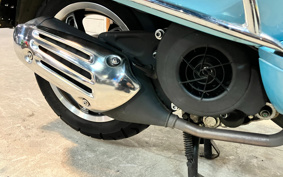 VESPA PRIMA BEIGE RA125