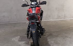 HONDA CB200X MC56