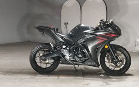 YAMAHA YZF-R25 RG10J