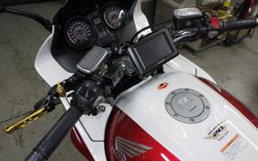 HONDA CB1300SB SUPER BOLDOR A 2013 SC54