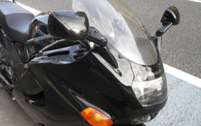 KAWASAKI ZZ1100 NINJA 2000 10D062