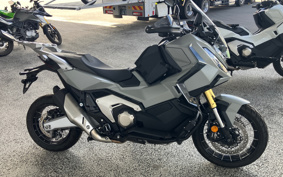 HONDA X-ADV 750 2025 RH21