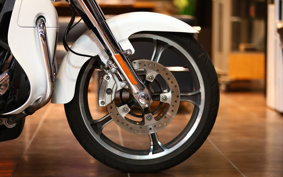 HARLEY FLHTCUTG SE CVO 2019 TBH