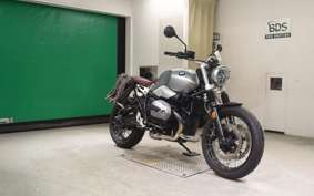 BMW R NINE T SCRAMBLER 2023