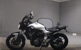 YAMAHA MT-07 2015 RM07J