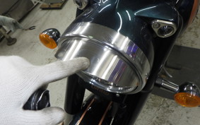 ROYAL ENFIELD CLASSIC 2022