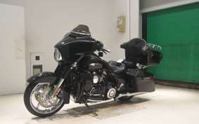 HARLEY FLHXSE 1800CVO 2015