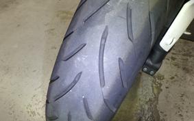 TRIUMPH STREET TRIPLE 85 2013