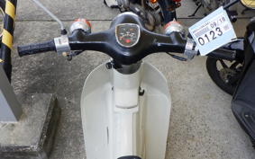 HONDA C50 SUPER CUB AA01