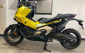HONDA X-ADV 750 2025 RH21