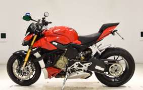 DUCATI STREETFIGHTER V4 S 2021