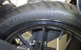 SUZUKI GSX-R125 DL33B