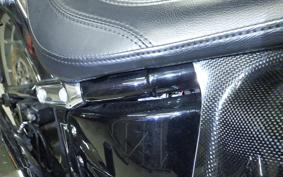 HARLEY FLBS 1870 2023