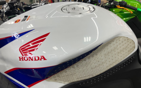 HONDA CBR600RR 2012 PC40