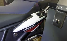 HONDA CRF1000L AFRICA TWIN DCT 2016 SD04