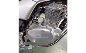 HONDA CB250 MC02