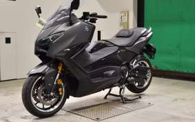 YAMAHA T-MAX 560 T 2026 SJ21J
