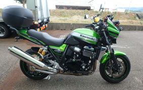 KAWASAKI ZRX1200 DAEG 2011 ZRT20D