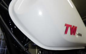 YAMAHA TW200 2025 2JL