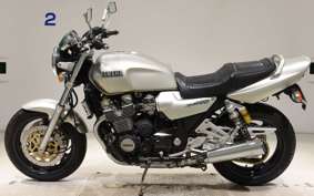 YAMAHA XJR1200 1994 4KG
