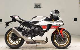 YAMAHA YZF-R1 2023 RN65J