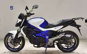 SUZUKI GLADIUS 2012 VK58A