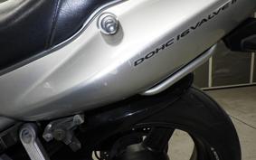 SUZUKI BANDIT 1200 S 2000 GV77A