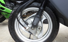 YAMAHA JOG POCHE SA08J