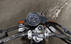 HONDA CB223S MC40