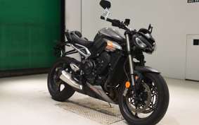 TRIUMPH STREET TRIPLE RS 2023