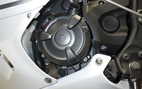 YAMAHA YZF-R7 2023 RM39J