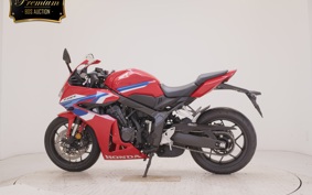 HONDA CBR650R E-Clutch 2026 RH17