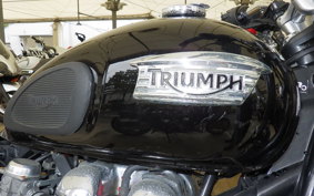 TRIUMPH BONNEVILLE T100 2008