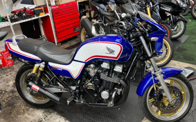 HONDA CB750 2000 RC42
