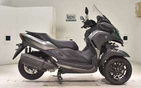 YAMAHA TRICITY 300 2024 SH21J
