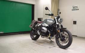 BMW R NINE T SCRAMBLER 2023