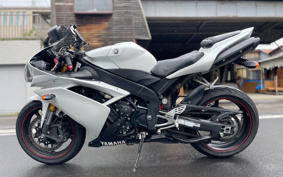 YAMAHA YZF-R1 2010 RN20