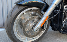 HARLEY FLFBS 2017 YGK